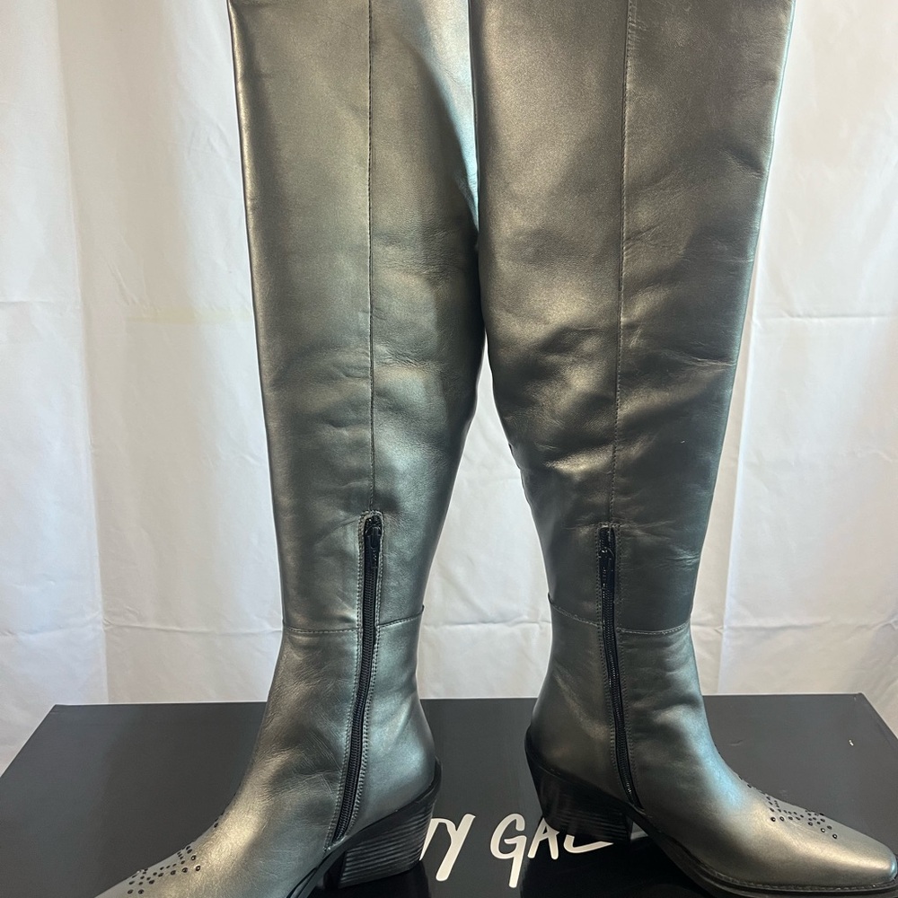 NASTY GAL, Genuine Leather, Gun Metal, Star studded Over the knee high Boots - Picture 7 of 14